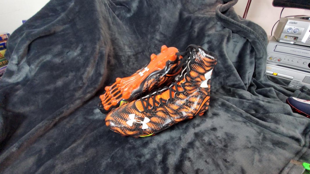 New Under Armour ClutchFit (US Size 13) Football Cleats