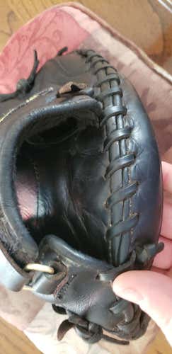 Akadema Baseball Catcher's Mitt 32.5
