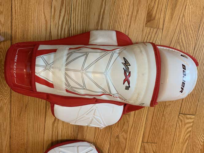 Bauer Vapor APX2 Shin Pads Senior