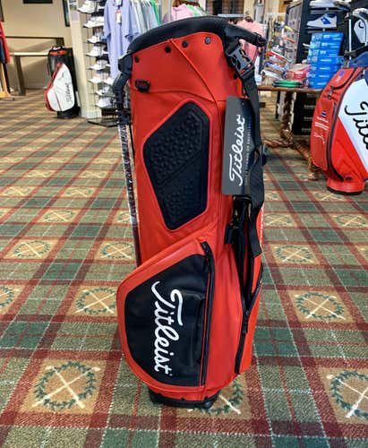 New Titleist Players 4 Stand Bag