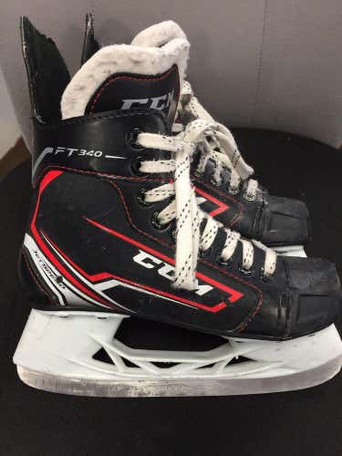 Youth Size 2 CCM Jetspeed FT 340 Ice Hockey Skates