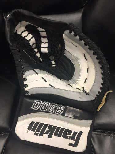 Int Franklin GC 9300 13” Inch Ice Hockey Goalie Glove