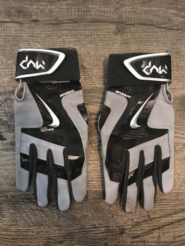 NEW Nike MVP Elite Batting Gloves (Adult Medium)