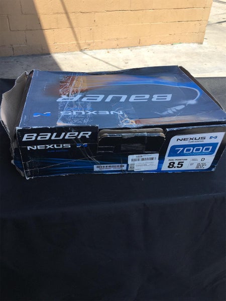 New Nexus 7000 Hockey Skates Pro Stock Size 8.5