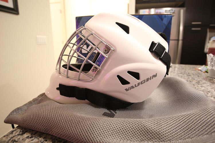 New Vaughn Junior Goalie Mask White Helmet (Free Bag & Extras)
