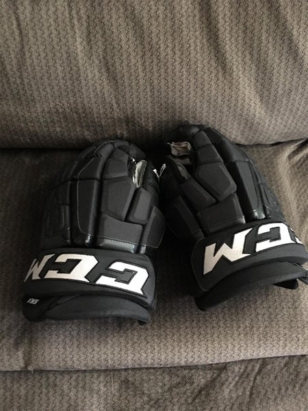 CCM Gloves Senior Pro Stock