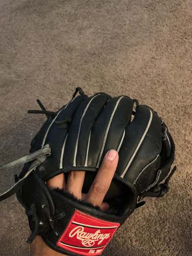 Heart of the Hide Baseball Glove
