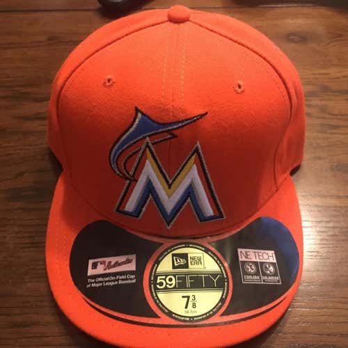 Miami Marlins New Era Hat Size 7 3/8