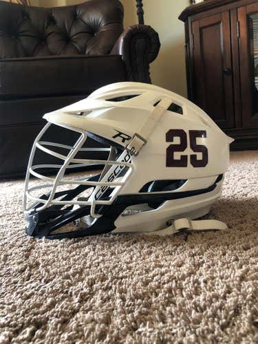 R Helmet Adult