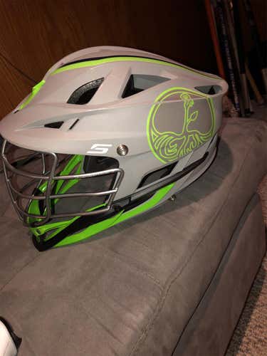 S Helmet Adult