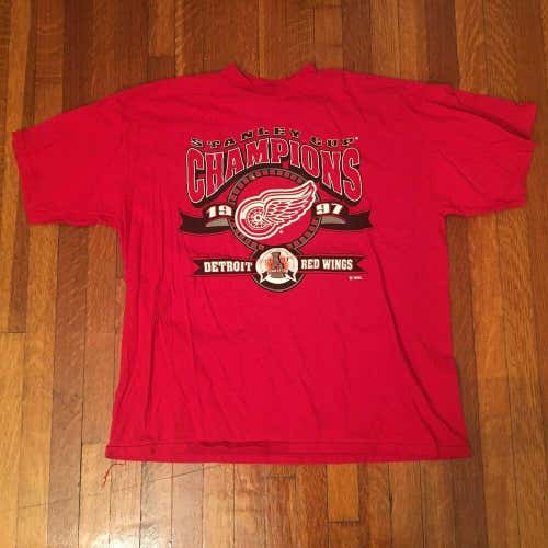 VTG Detroit Red Wings 1997 Stanley Cup Champions T-Shirt Seal Logo (Sz L)