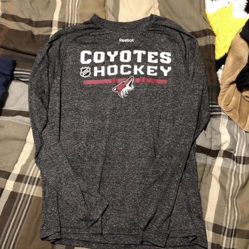 Arizona Coyotes Long Sleeve