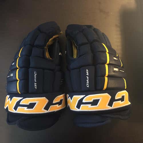 CCM Gloves Senior