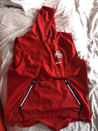 SweatshirtOhio State sleeveless hoodie size large