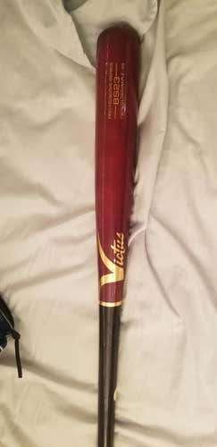New Victus Wood Bat