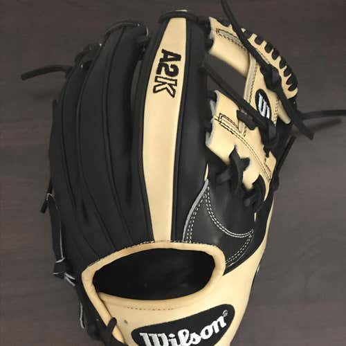 Wilson A2K 1787 11.75” & Wilson A2000 1799 12.75"