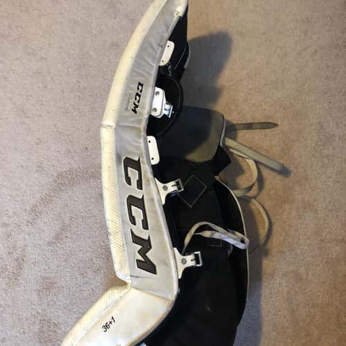 Extreme Flex Pro Goalie Leg Pads Senior Pro Stock