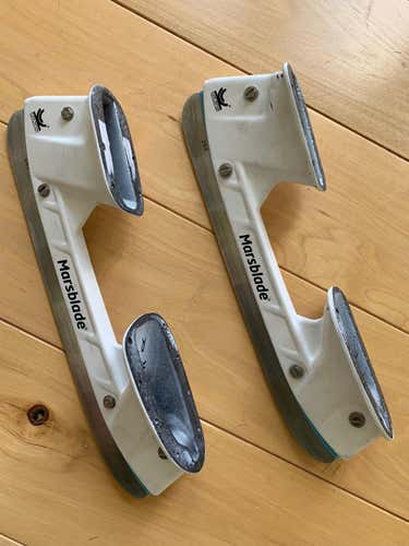 Marsblade - Size 236 was on a size 7 skate.