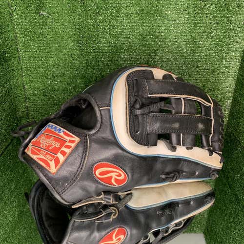 Rawlings Heart of the Hide Special Edition Flag Patch Glove