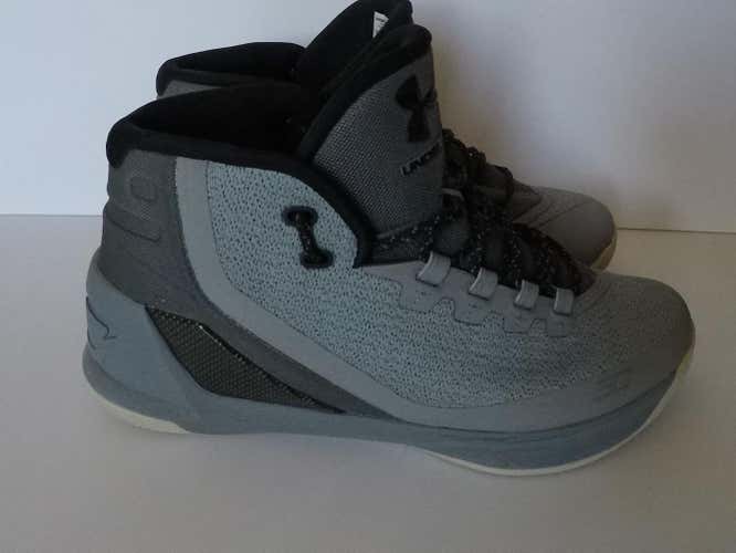 Under Armour Curry 3 Basketball Shoes