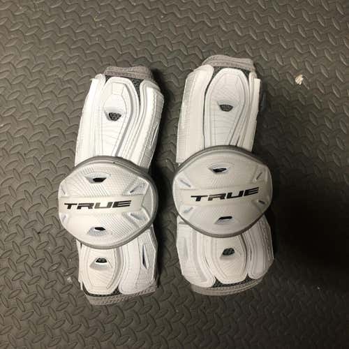 True Frequency Arm Guard Size Medium