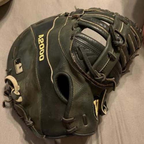 A2000 Baseball Glove