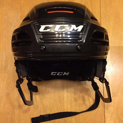 CCM TACKS RESISTANCE 710 MEDIUM BLACK HELMET (PRO STOCK)
