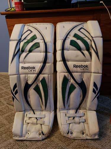 Reebok Larceny Goalie Leg Pads 32"+ 1
