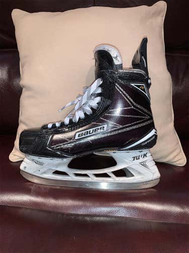 Supreme 1S Hockey Skates Senior Size 8.5 With LS4 Blades