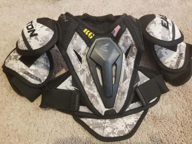 Easton RG Stealth Camo Shoulder Pads Junior