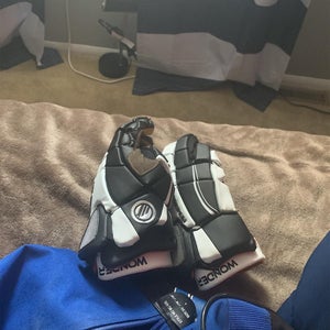 New Maverik Lacrosse Gloves