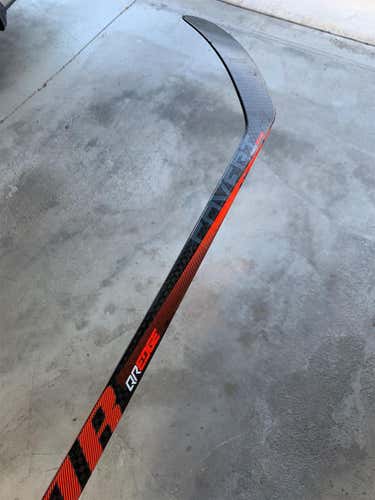 Covert QR Edge Hockey Stick Righty Mid Senior Pro Stock