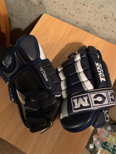 CCM Gloves Senior