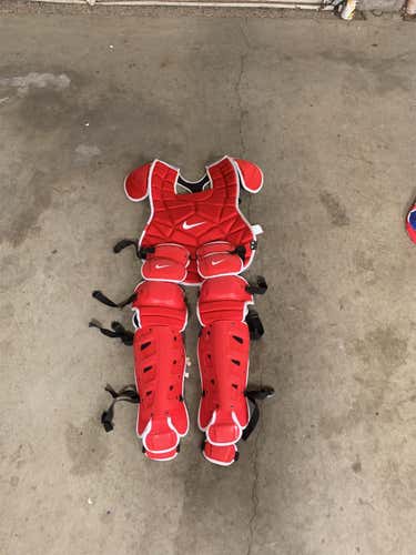 New Nike Catchers Set