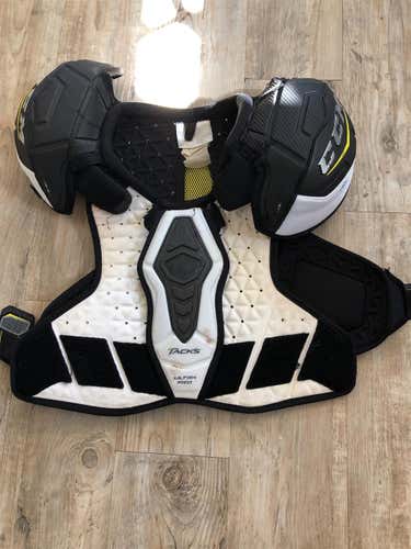 Ultra Tacks Pro Shoulder Pads Senior Pro Stock