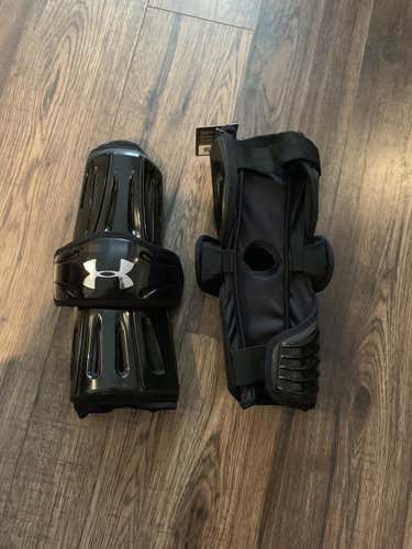 New Under Armour Arm Pads