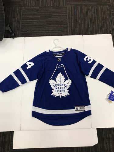 New Toronto Maple Leafs Auston Matthews Jr L/XL Jersey