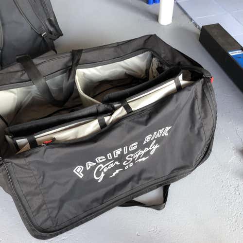 Pacific Rink Player Bag