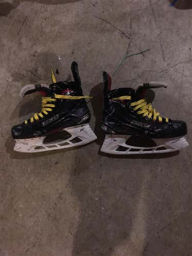 Vapor X800 Hockey Skates Senior Size 9.5