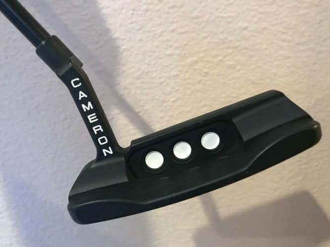 CUSTOM Titleist Scotty Cameron Select 2013 Newport Black/White 34" Putter 2601