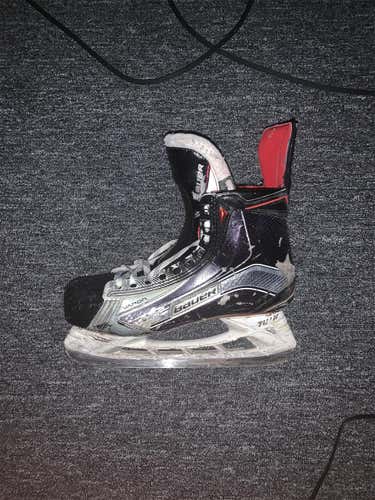 Vapor 1X Hockey Skates Senior Pro Stock Size 8