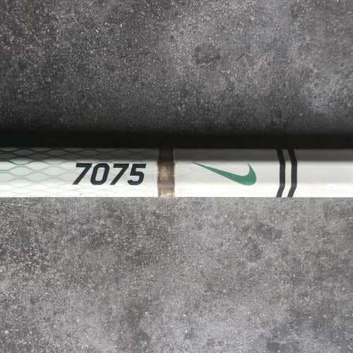 Nike PURSUIT 7075