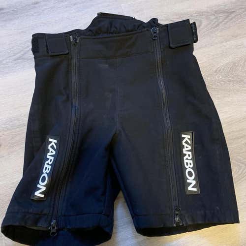 Karbon Shorts
