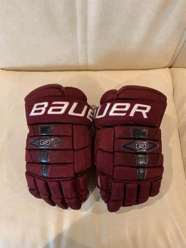 Maroon Nexus Pro Gloves Senior(14”) Lighty Used