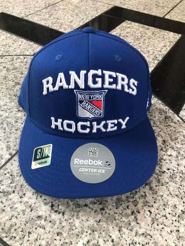 New Reebok New York Rangers Center Ice Fitted Hat S/M