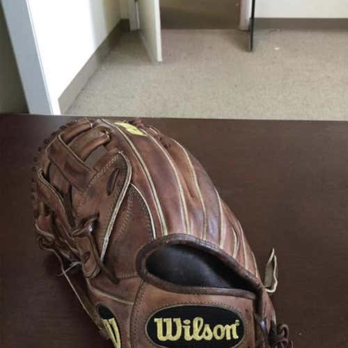 A2000 Baseball Glove Adult