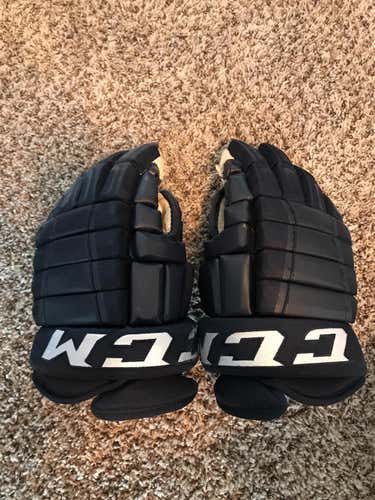 pro model Gloves Senior
