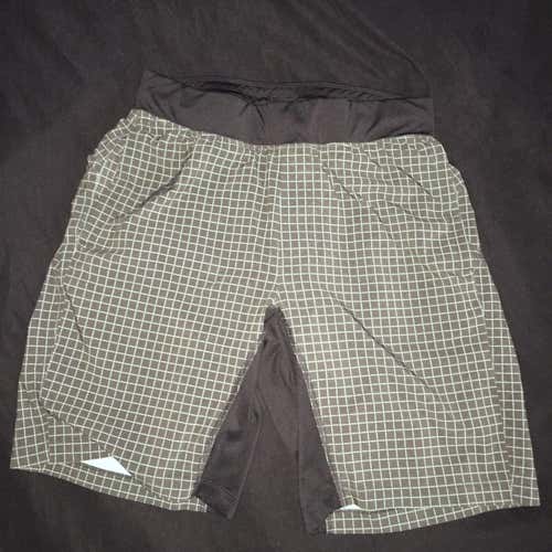 Lululemon T.H.E Short 9’ M