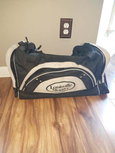 Louisville Slugger Bag Black & Gray