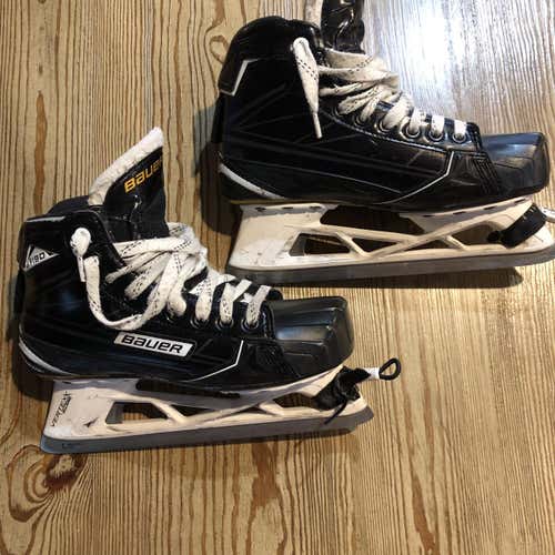 Supreme S190 Hockey Goalie Skates Junior Size 5.5